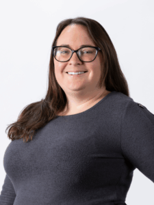 Faculty - Julia Lougheed