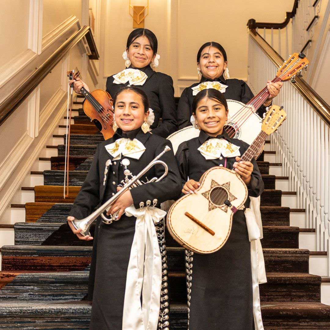 rosies-house-event-ovation-gala-gallery-01